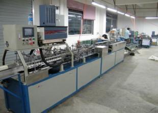 高效自動(dòng)化解決方案 溫州全自動(dòng)裝盒噴膠機(jī)助力產(chǎn)業(yè)升級